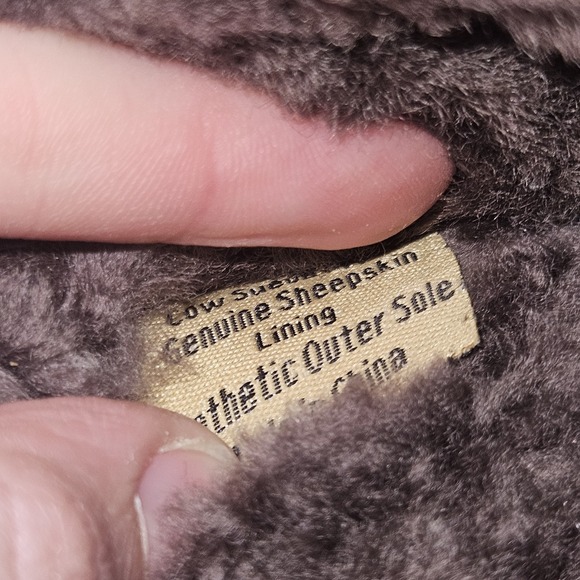 Wild Woolies Genuine Sheepskin Lined Slippers Womens Size 7 Brown Cow Suede - Picture 8 of 9